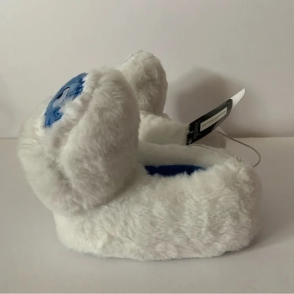 NWT. BIOWORLD Abominable Snowman Slippers